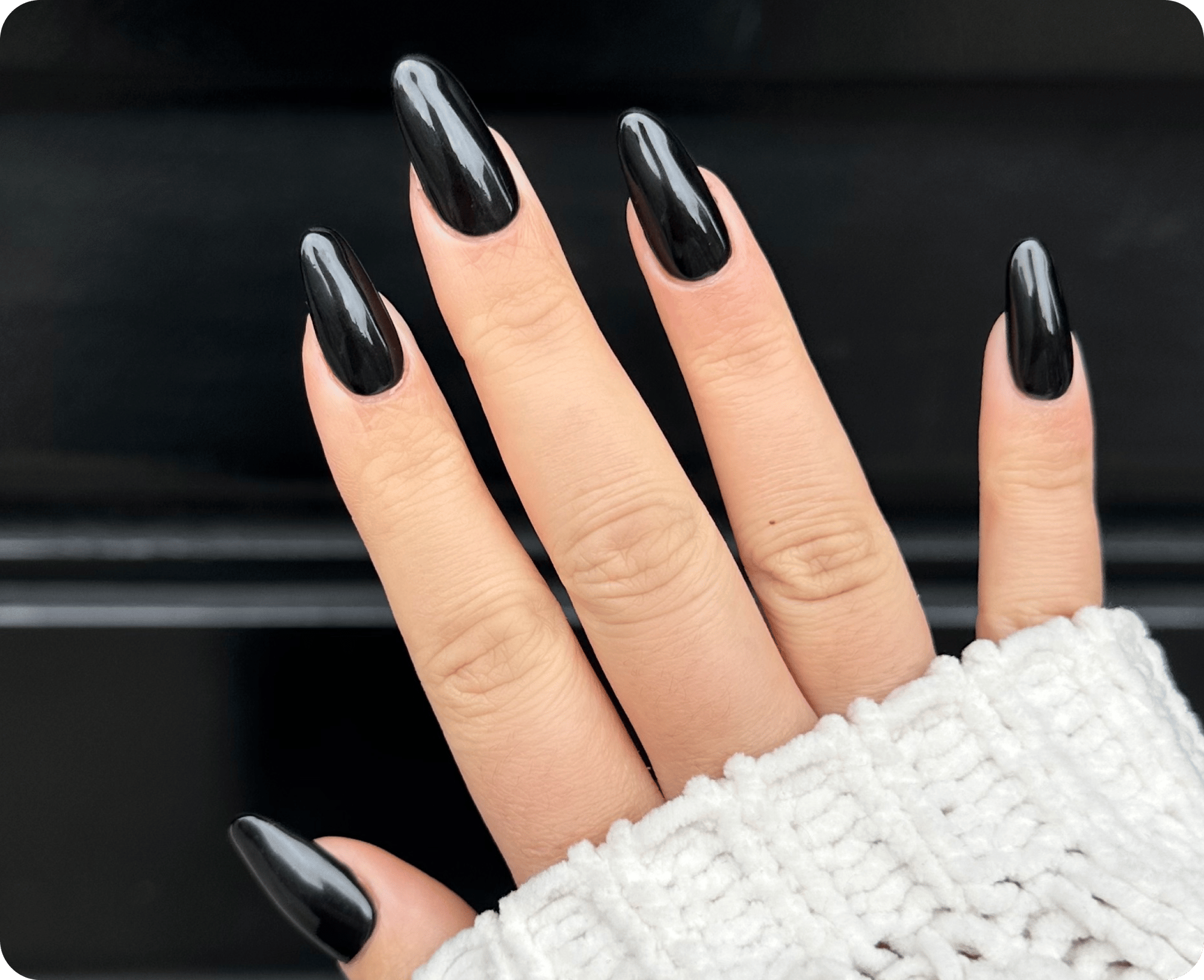 Black Gel Mani 